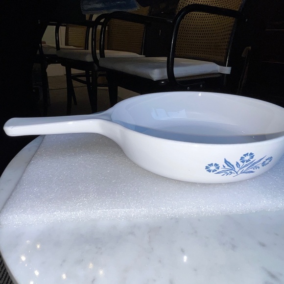 Corning Ware 6.5 inch very small saucepan or egg fryer. - Picture 2 of 11